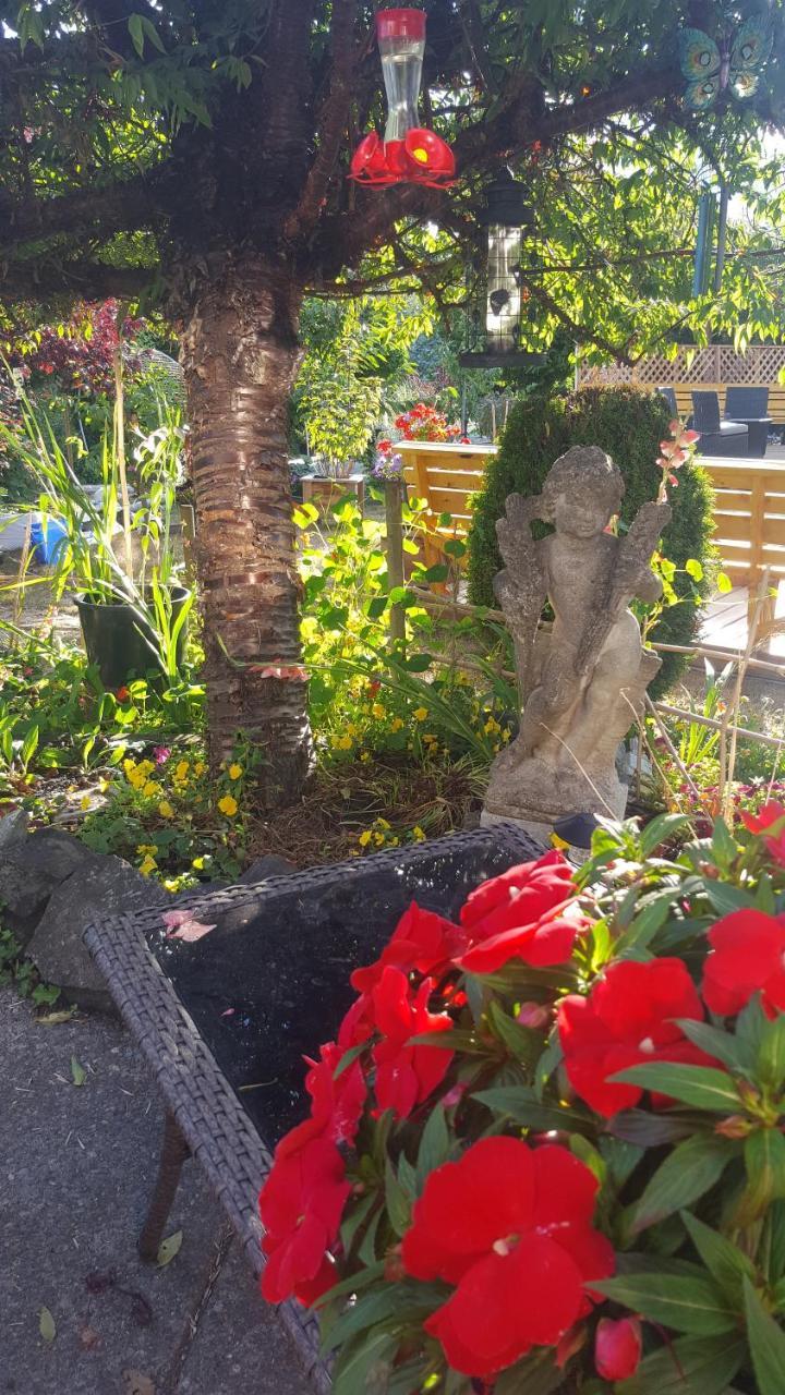 By The Sea Bnb, Sidney Victoria Bc Exterior foto